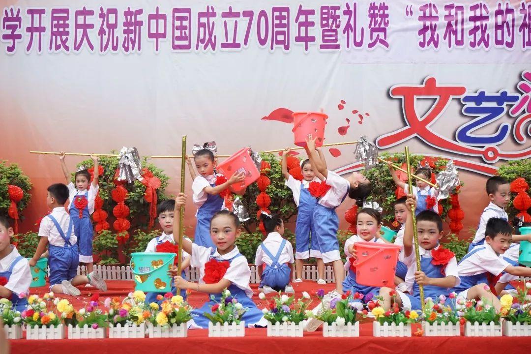 巴基斯坦:非法出售国礼 前总理夫妇被判14年监禁